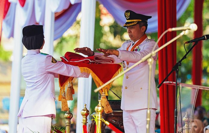 AddText_08-17-09.43.10